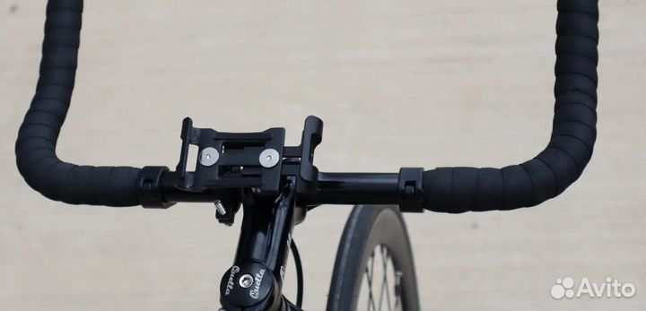 Держатель смартфона на руль велосипеда