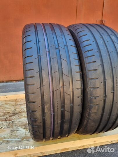 Nokian Tyres Hakka Black 2 225/55 R17 101Y