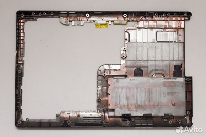 Нижняя часть корпуса (поддон) 681D223Y для Msi CX5