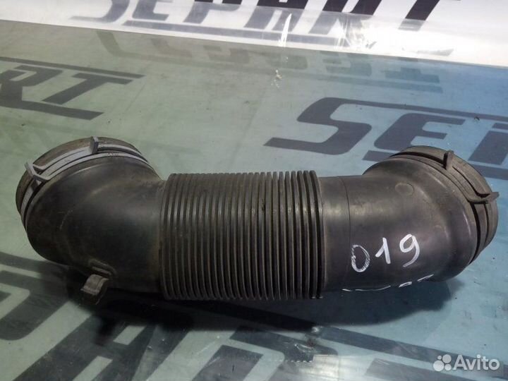 Патрубок воздушного фильтра Volkswagen Passat B7