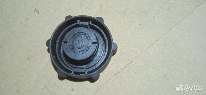 Крышка бочка гидроусилителя Ford Fusion