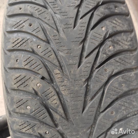 Yokohama IceGuard Stud IG65 225/50 R17 98T