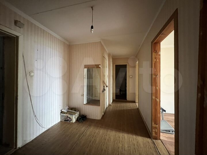 2-к. квартира, 65 м², 1/5 эт.