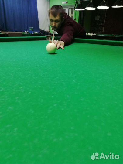 Игра на бильярде