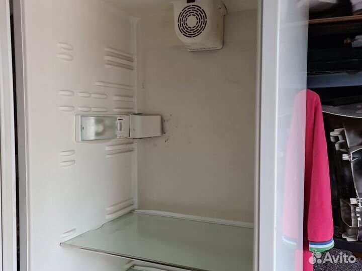 Полки ящики liebherr Холодильника