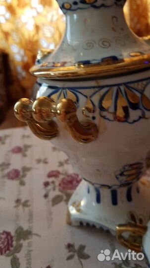 Самовар сувенирный Гжель