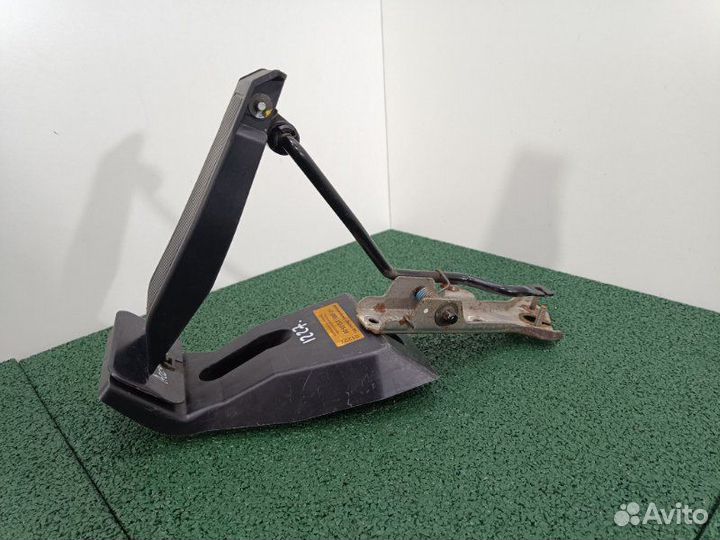 Педаль газа Honda Accord 7 2005