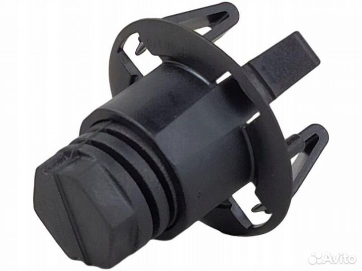 Отбойник капота Mercedes