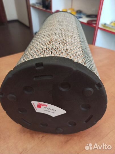 Фильтр воздушный case caterpillar AF25352
