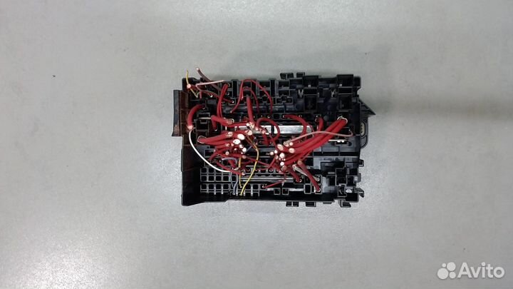 Блок предохранителей Renault Laguna 3 2007, 2010