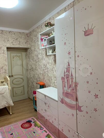 3-к. квартира, 67 м², 1/12 эт.