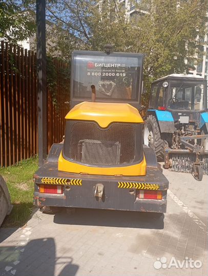 Фронтальный погрузчик Runmax 770E, 2022