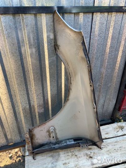 Крыло переднее правое Mercedes-Benz C-Class W203