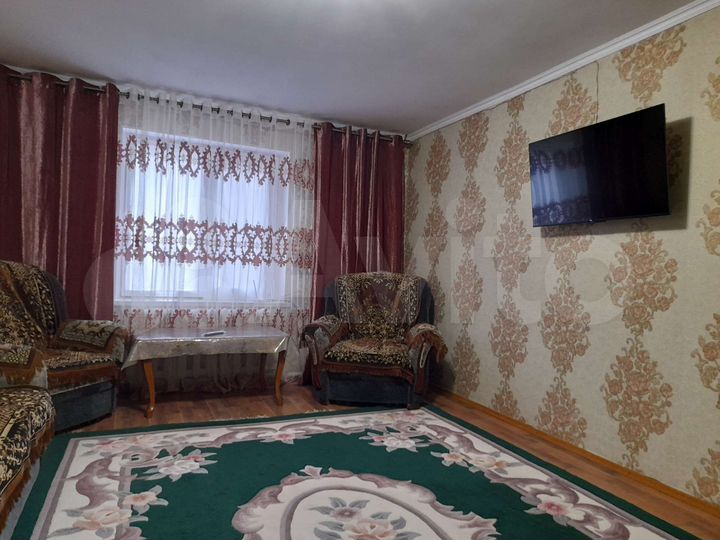 Дом 100 м² на участке 2 сот.