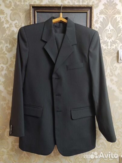 Костюм школьный