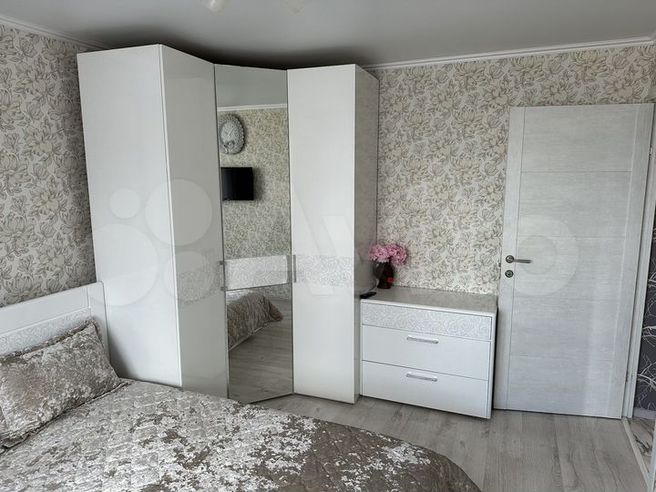 2-к. квартира, 55 м², 6/9 эт.