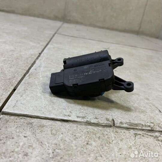 Сервопривод заслонок печки Skoda Octavia A5 1Z- 20