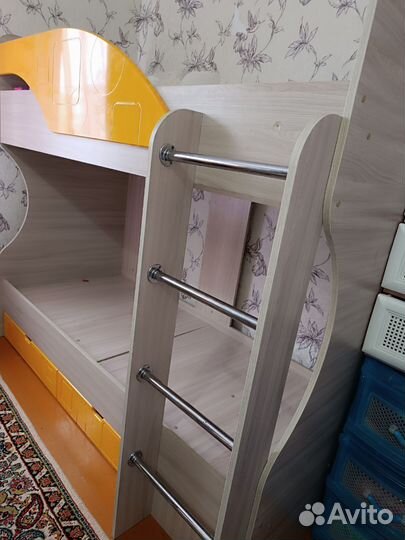 Двухъярусная кровать бу