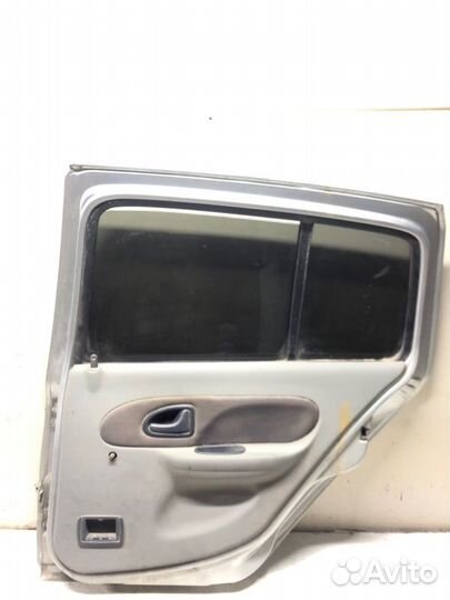 Дверь задняя правая Renault Symbol