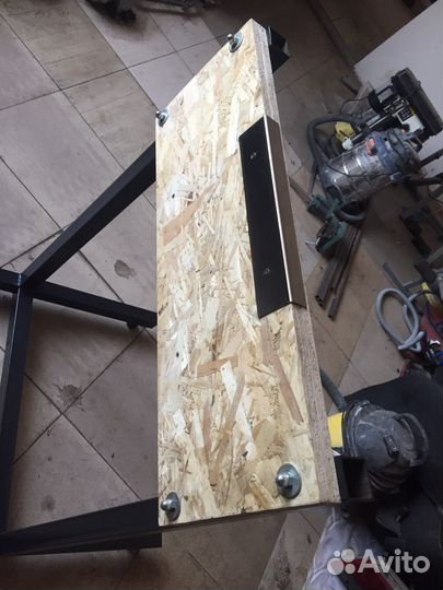 Держатель лодочного мотора