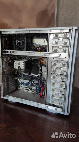 Intel Core i7 CPU 980 в рабочем состоянии