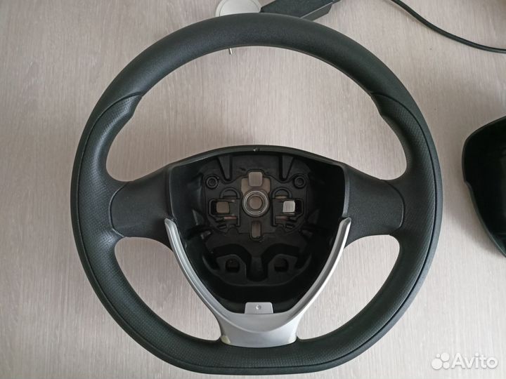 Руль в стиле Priora 2