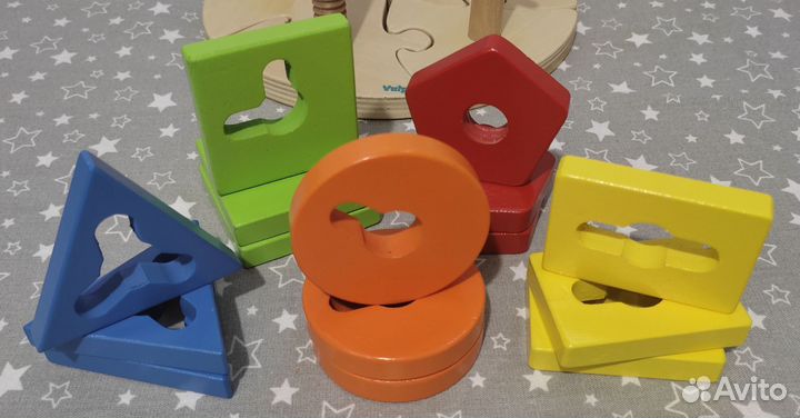 Большой деревянный пазл-сортер для малышей