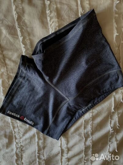 Спортивные шорты reebok