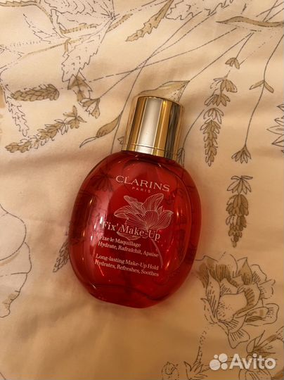 Фиксатор clarins