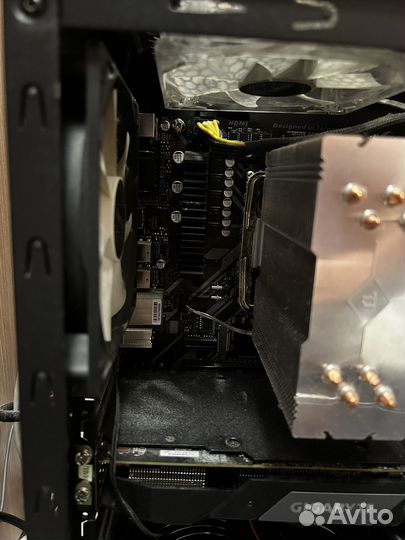 Материнская плата Gigabyte b450m s2h