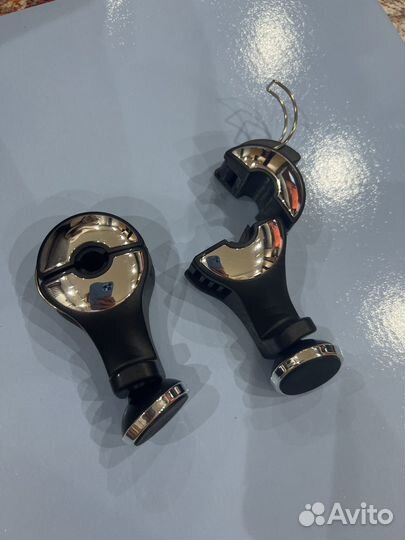 Магнитное крепление телефона для автомобиля