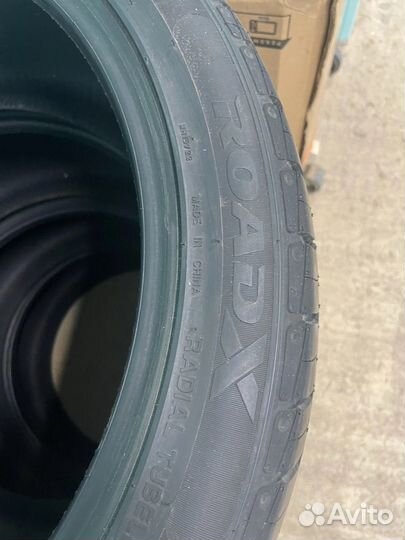 RoadX RXMotion U11 255/40 R20 ZR