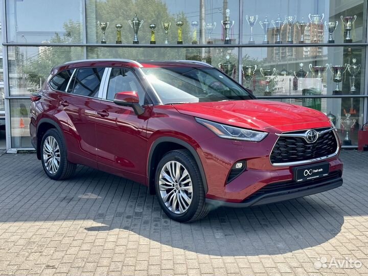 Toyota Highlander 3.5 AT, 2022, 95 км