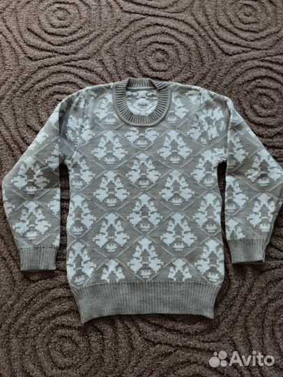 Джемпер женский 46