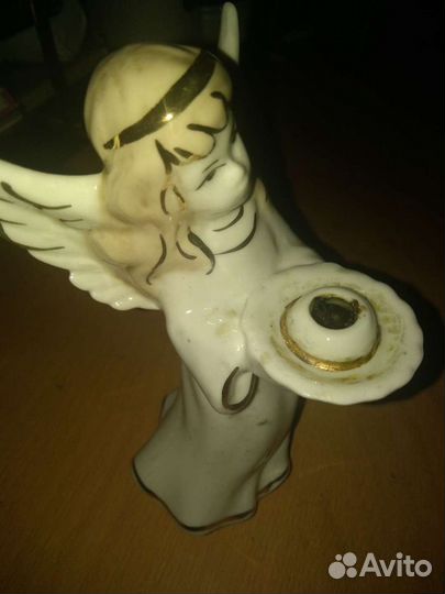 Статуэтки вазочки