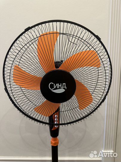 Вентилятор напольный новый