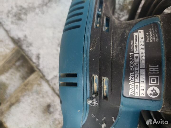 Шлифовальная машина makita