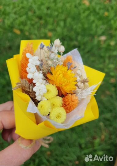 Мини букетик из сухоцветов