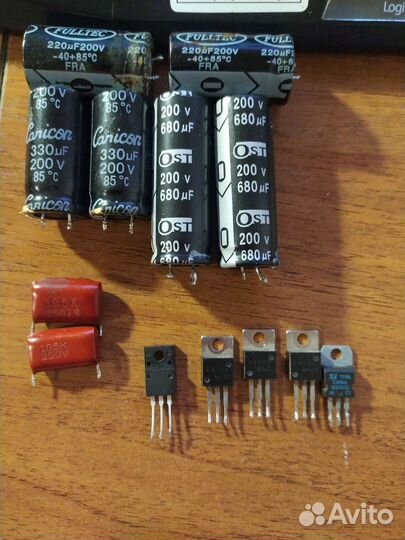 Радиодетали. Конденсаторы. Транзисторы