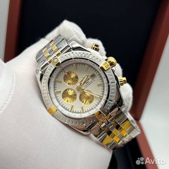 Часы breitling