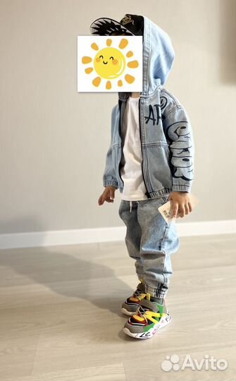 Джинсовая куртка