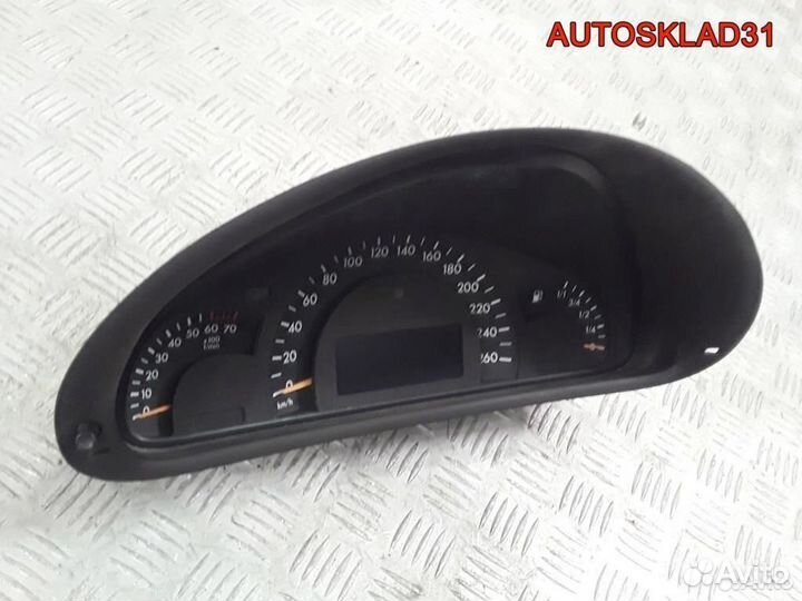 Панель приборов Mercedes Benz W203 2035407611