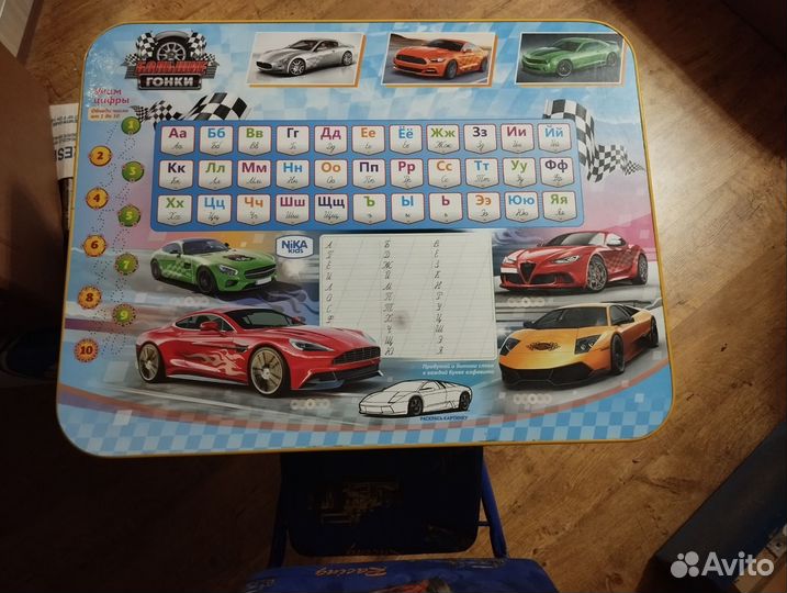 Комплект детской мебели, стол и стул