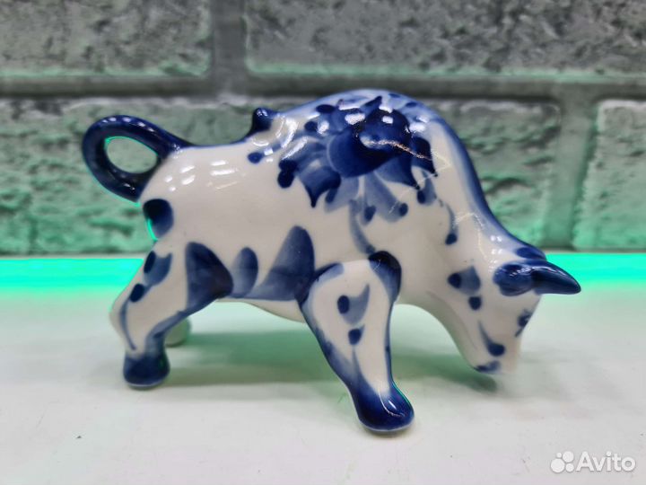 П.8055 Бык Гжель