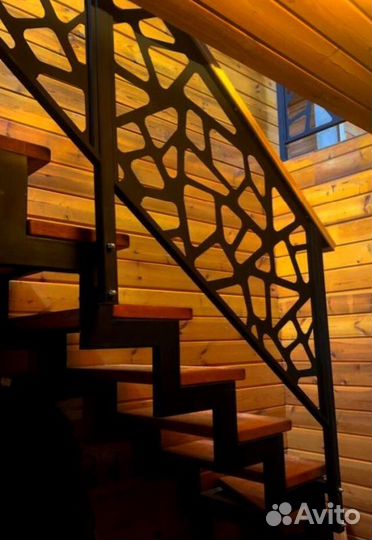 Лестницы г-образные