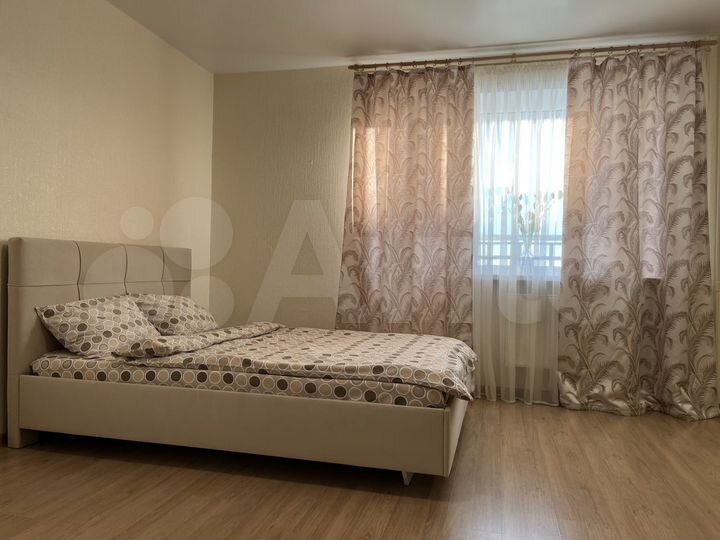 Квартира-студия, 30 м², 17/18 эт.