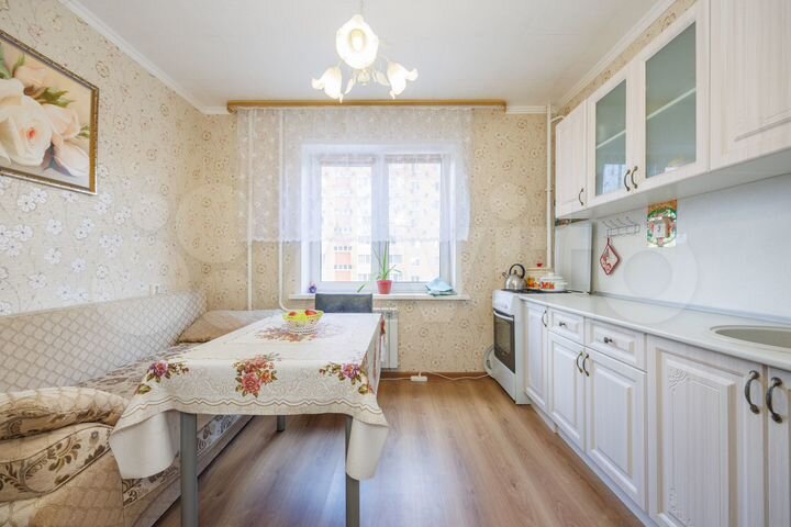 1-к. квартира, 38 м², 4/10 эт.