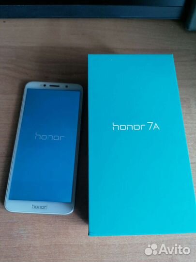 Телефон honor 7a