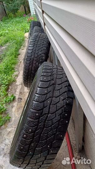 Комплект зимней резины на литых дисках