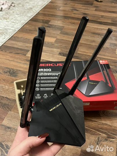 Двухдиапазонный гигабитный роутер WiFi AC1200